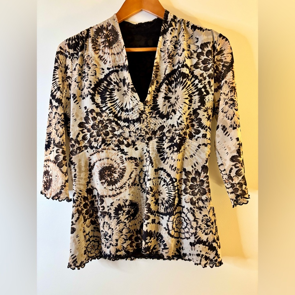 OLSEN Elegant Black and Cream Women's Top US10